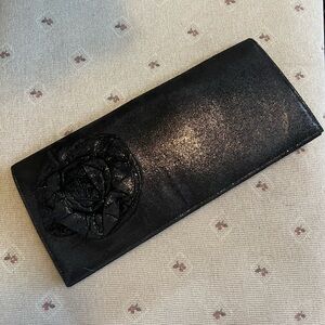 Betsey Johnson black shimmer clutch